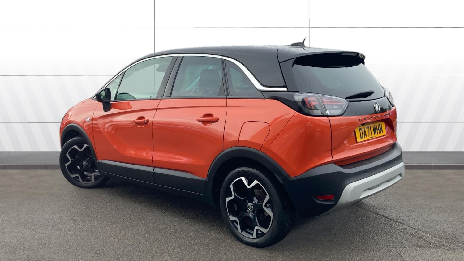 Used Vauxhall Crossland 2021 for sale - 76782531: Photo 2