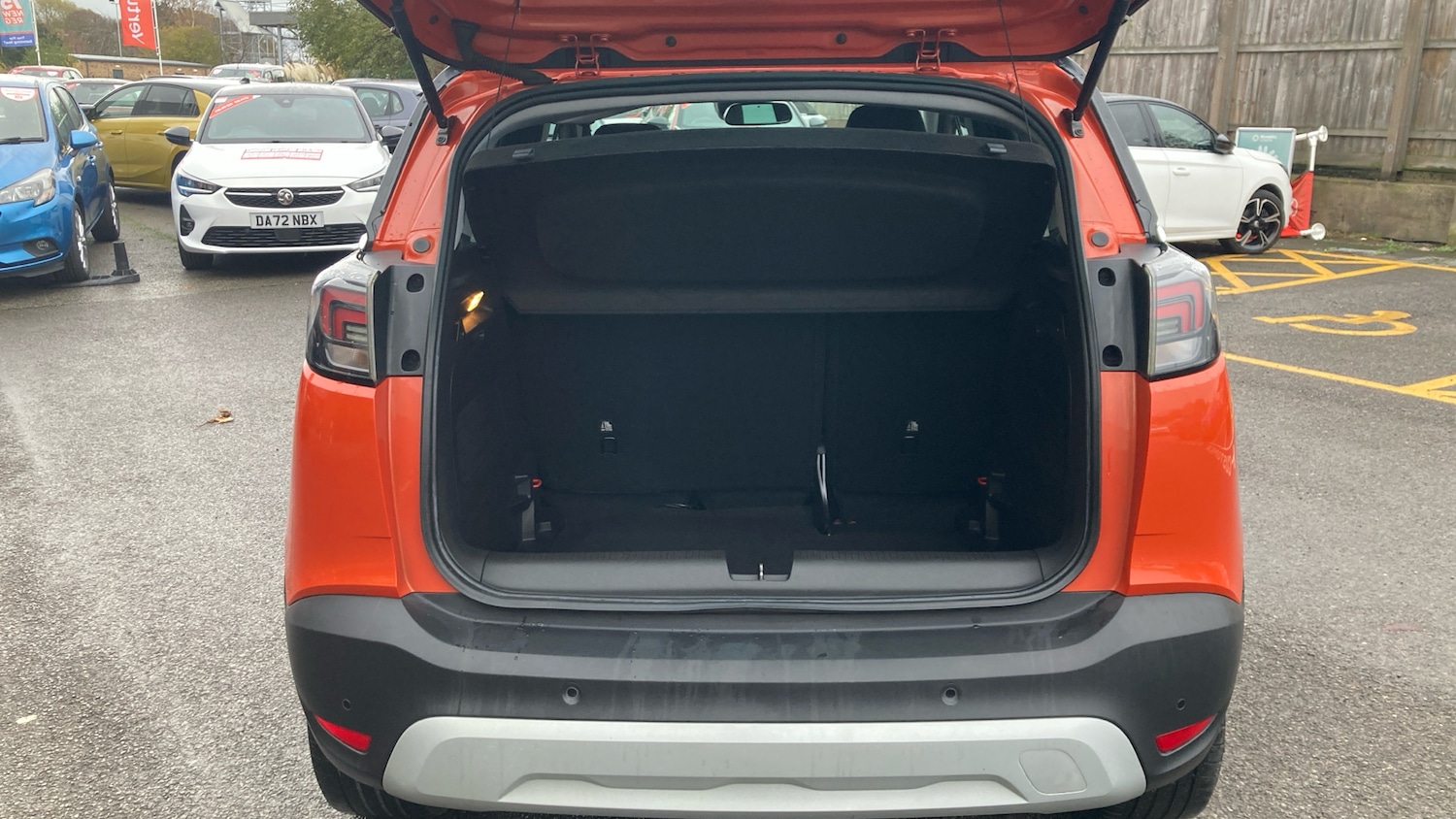 Used Vauxhall Crossland 2021 for sale - 76782531: Photo 4