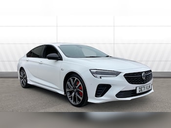 Vauxhall - Insignia