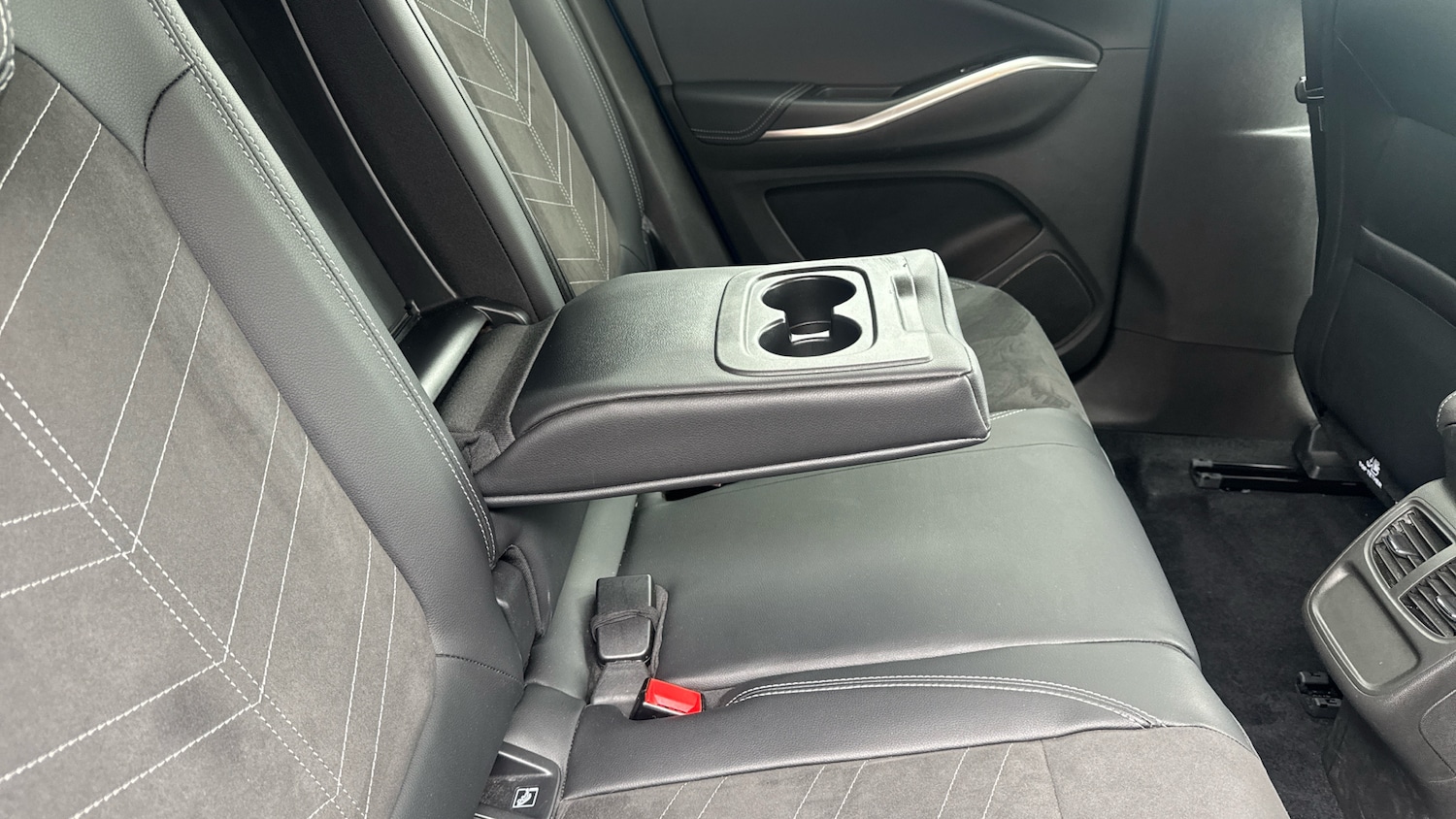 Used Vauxhall Grandland 2023 for sale - 78177371: Photo 33