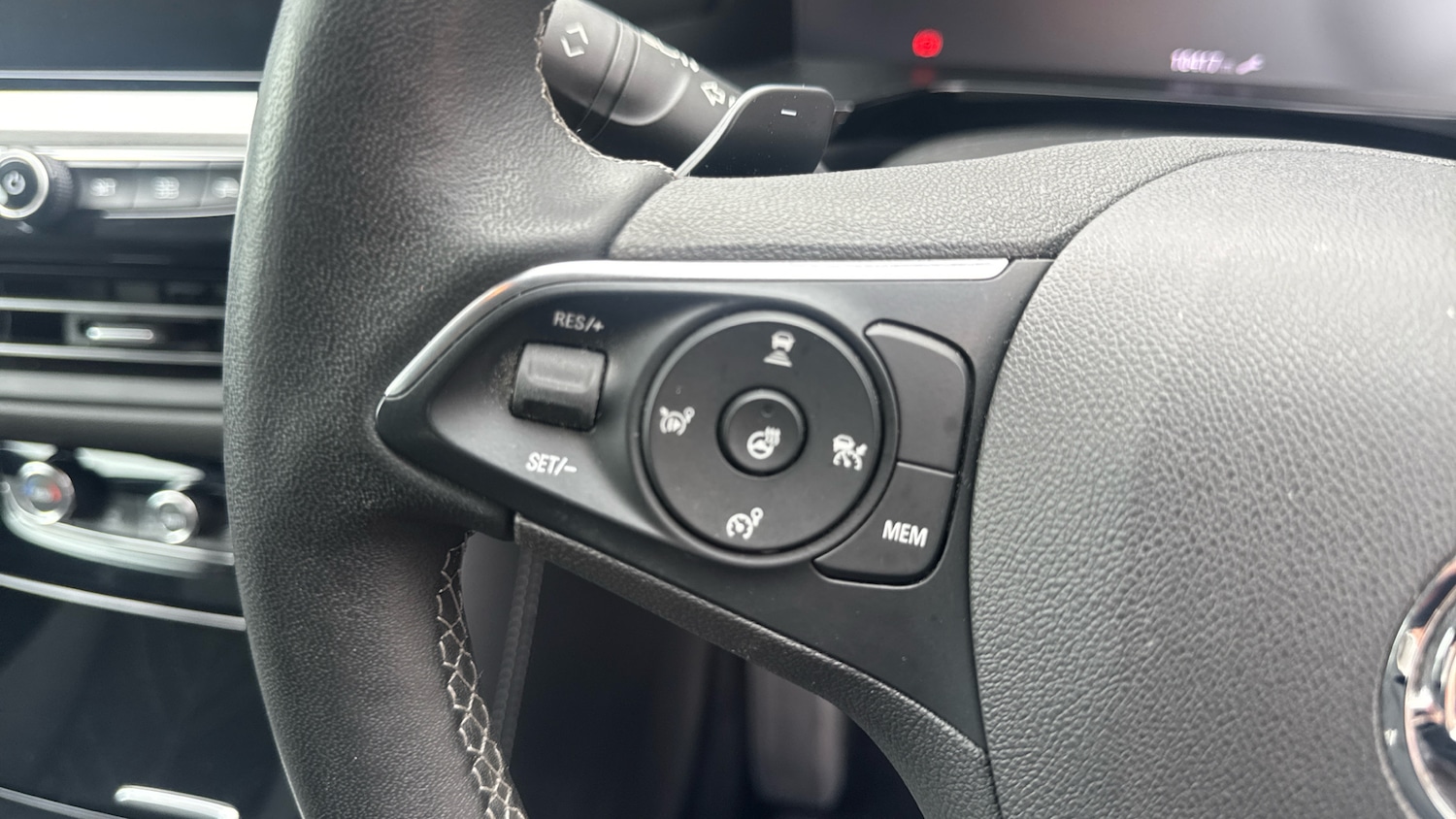 Used Vauxhall Grandland 2023 for sale - 78177371: Photo 42