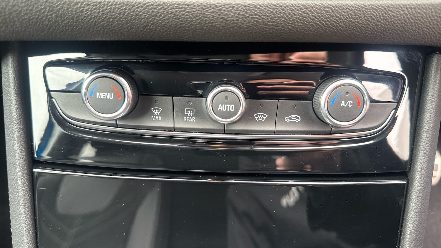 Used Vauxhall Grandland 2023 for sale - 78177371: Photo 43