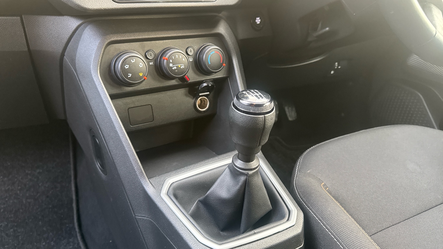 Used Dacia Sandero Stepway 2024 for sale - 77225680: Photo 13