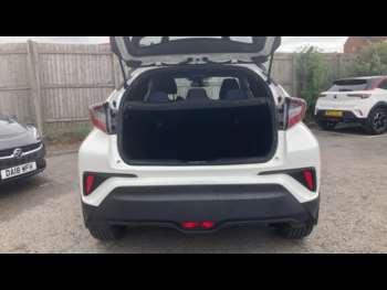 Used Toyota C-HR 2017 for sale - 74732677: Photo