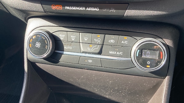 Used Ford Fiesta 2019 for sale - 76159886: Photo 28