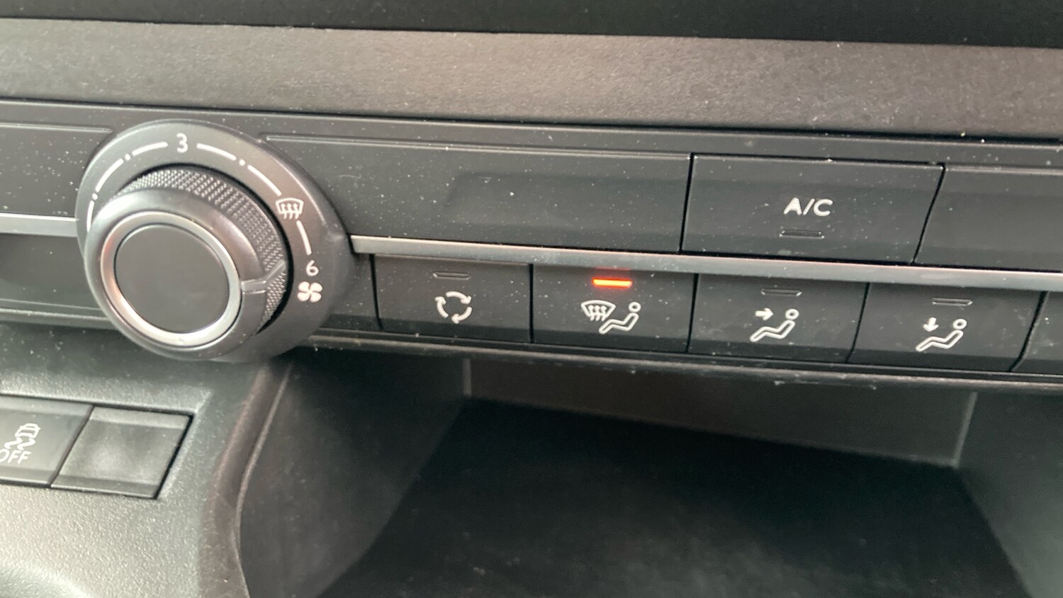 Used Vauxhall Combo Life 2022 for sale - 76362825: Photo 28