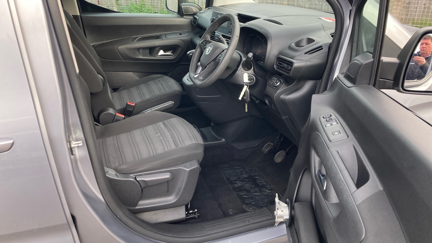 Used Vauxhall Combo Life 2022 for sale - 76362825: Photo 44