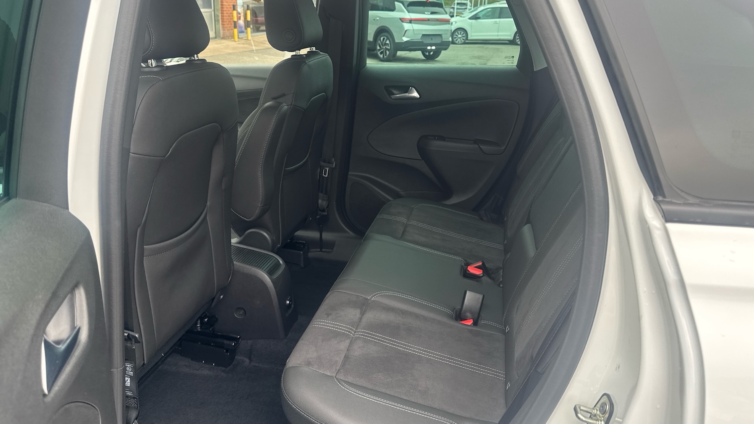 Used Vauxhall Crossland 2023 for sale - 78176404: Photo 16