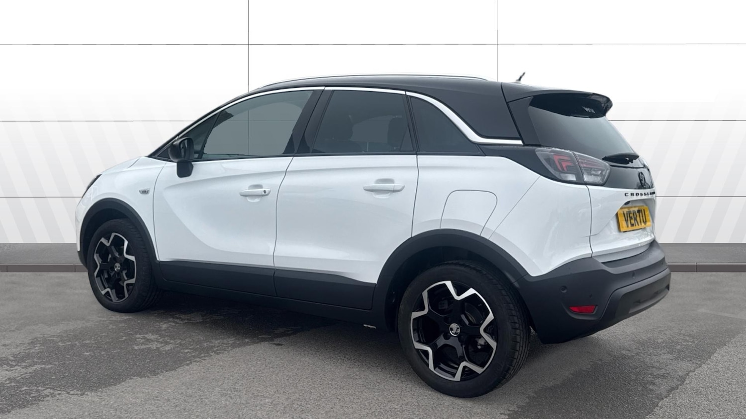 Used Vauxhall Crossland 2023 for sale - 78176404: Photo 2