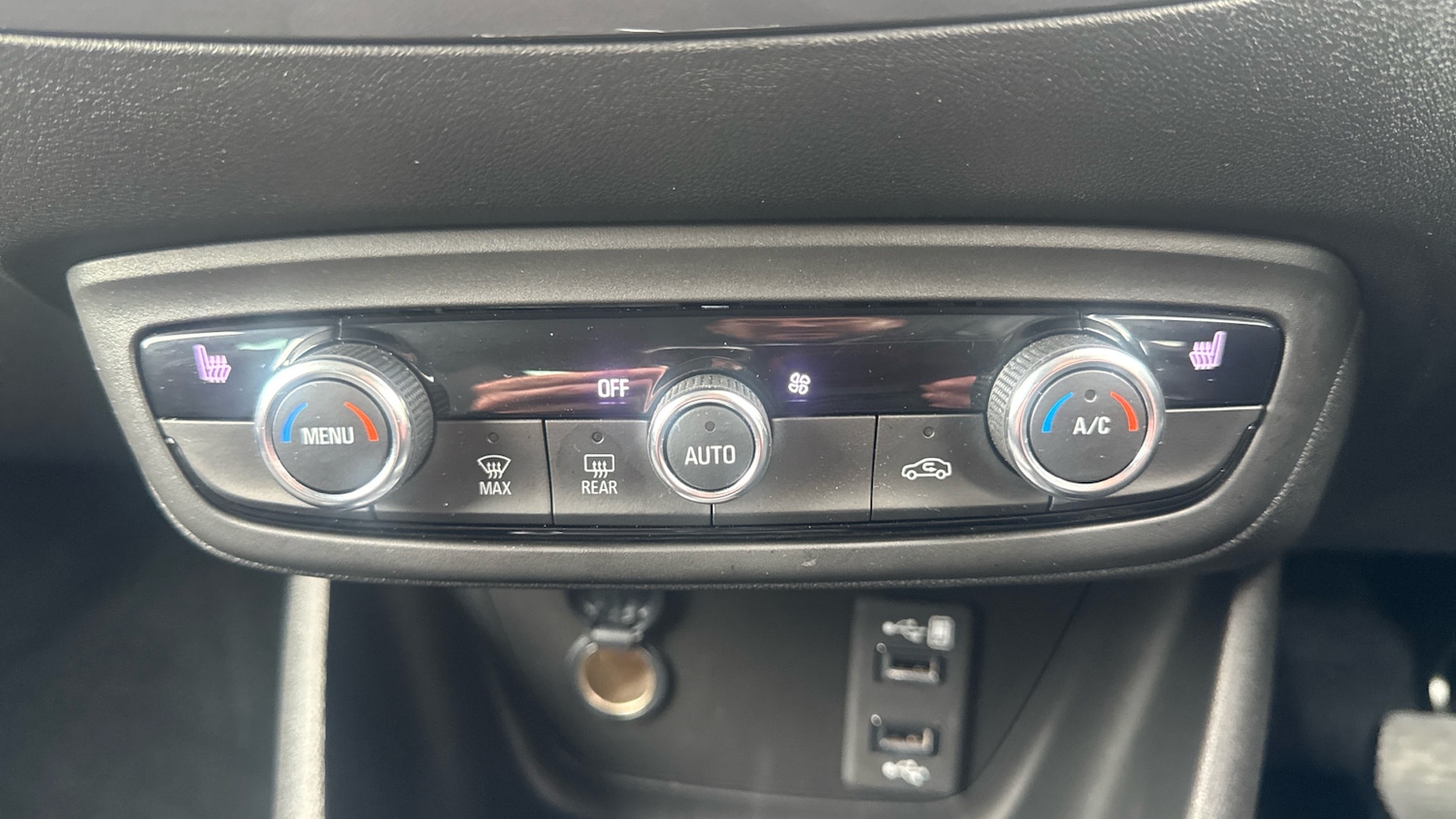 Used Vauxhall Crossland 2023 for sale - 78176404: Photo 49