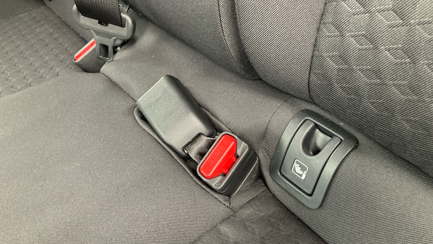 Used Toyota Yaris 2022 for sale - 76157670: Photo 17