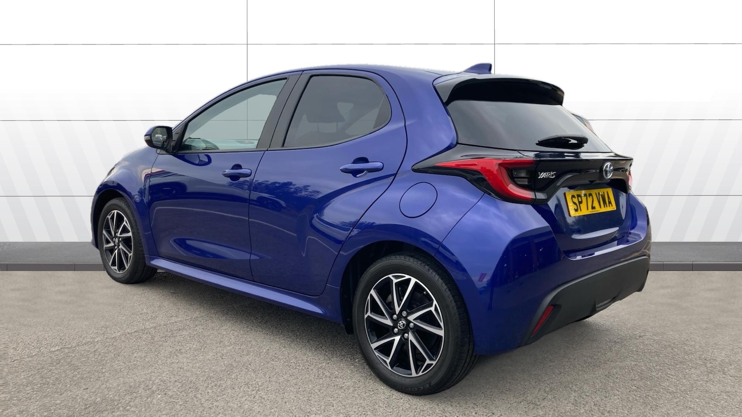 Used Toyota Yaris 2022 for sale - 76157670: Photo 2