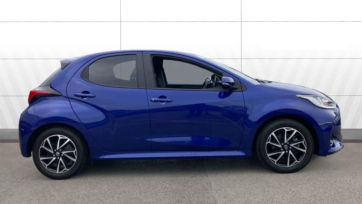 Used Toyota Yaris 2022 for sale - 76157670: Photo 5