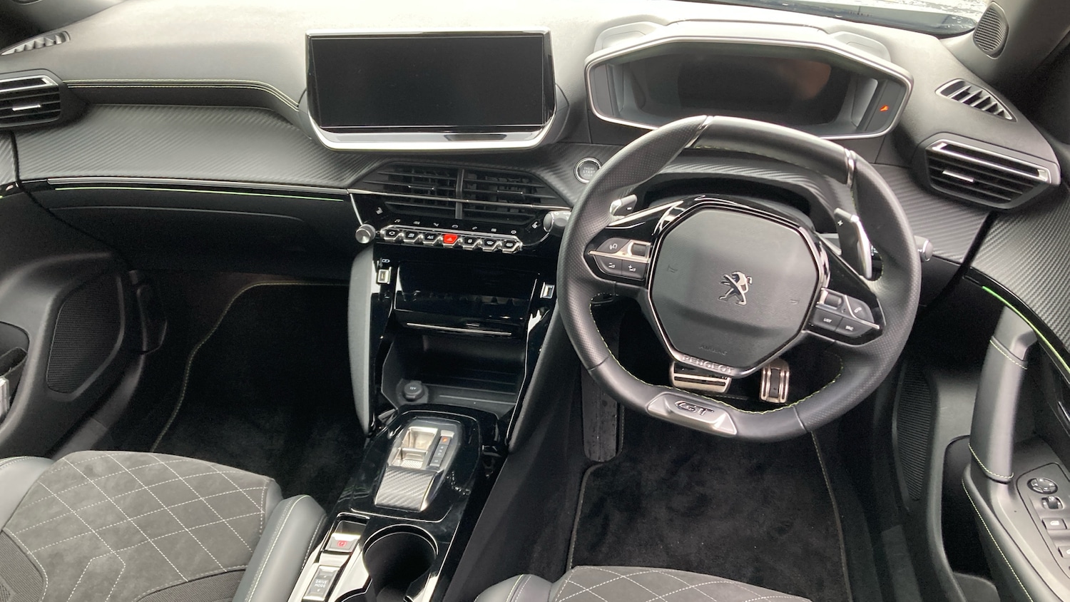 Used Peugeot 2008 2022 for sale - 76945790: Photo 10