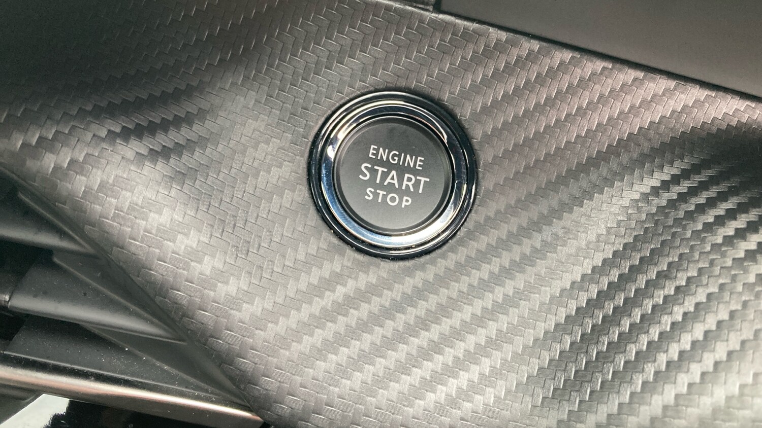 Used Peugeot 2008 2022 for sale - 76945790: Photo 25