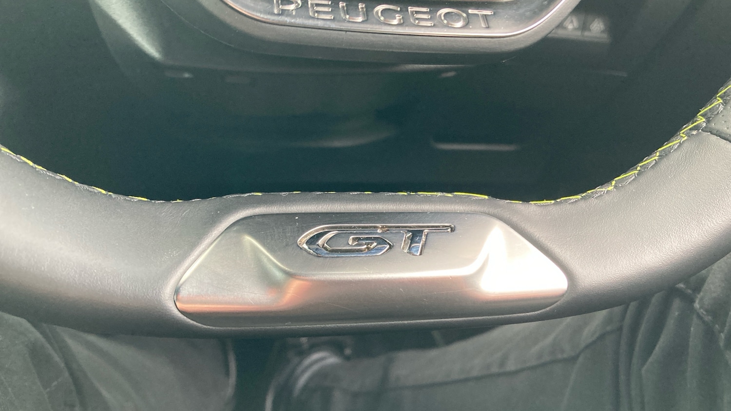 Used Peugeot 2008 2022 for sale - 76945790: Photo 33