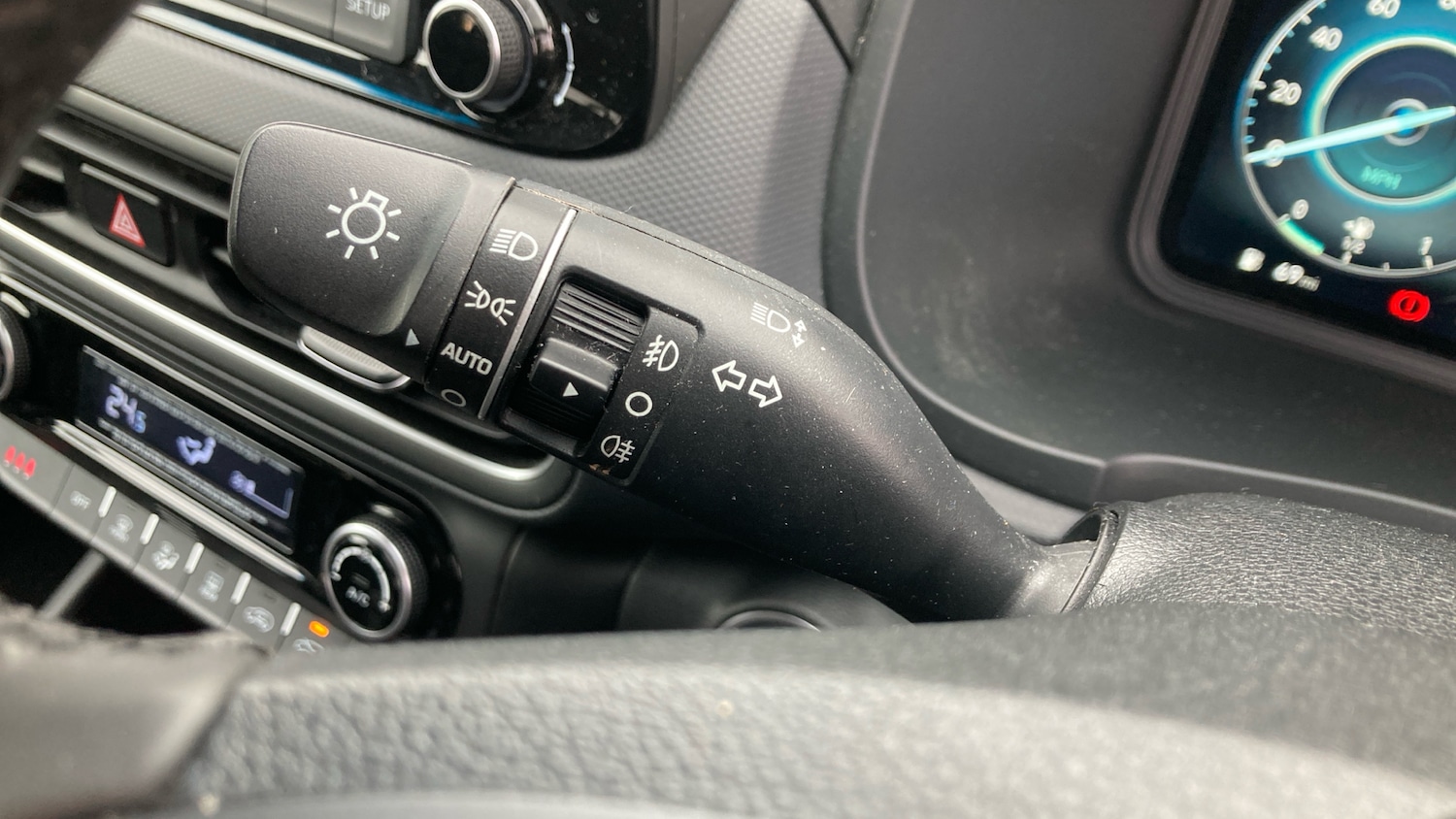 Used Hyundai KONA 2022 for sale - 76146460: Photo 24