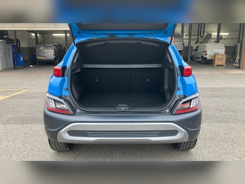 Used Hyundai KONA 2022 for sale - 76146460: Photo 4