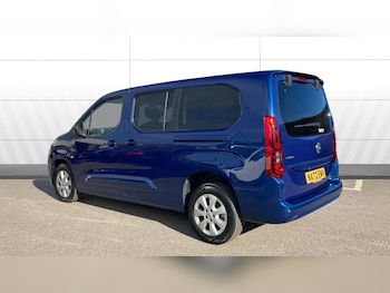 Used Vauxhall Combo Life 2022 for sale - 76196370: Photo 2