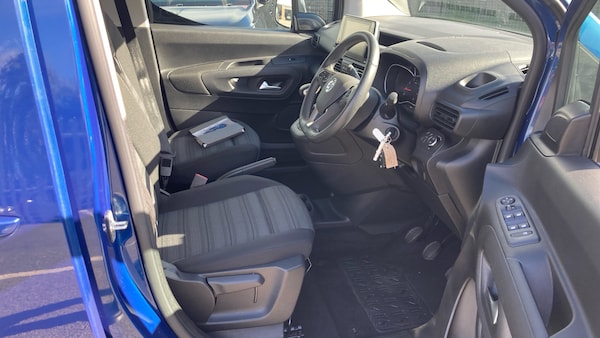 Used Vauxhall Combo Life 2022 for sale - 76196370: Photo 41