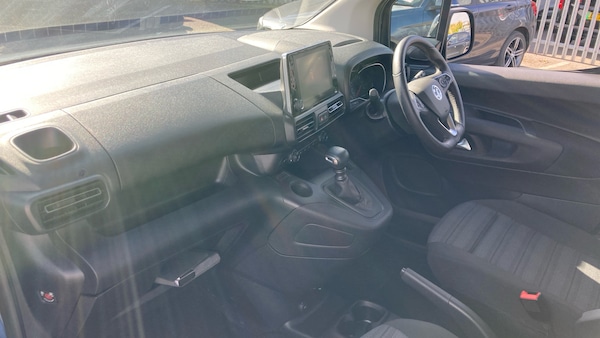 Used Vauxhall Combo Life 2022 for sale - 76196370: Photo 9