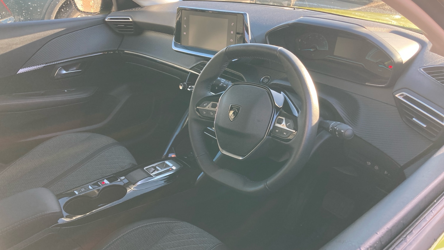 Used Peugeot 208 2024 for sale - 76696914: Photo 11