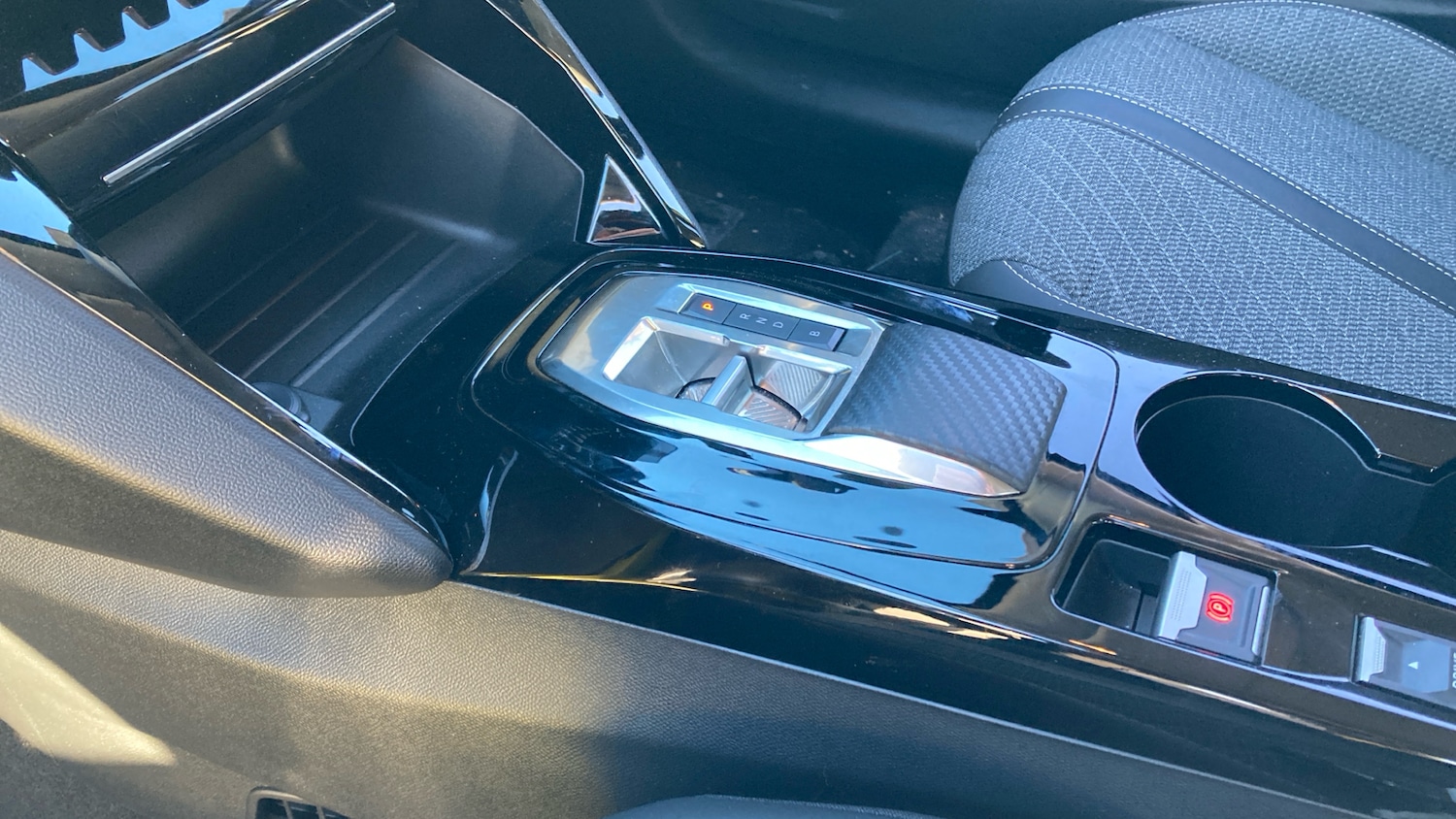 Used Peugeot 208 2024 for sale - 76696914: Photo 13