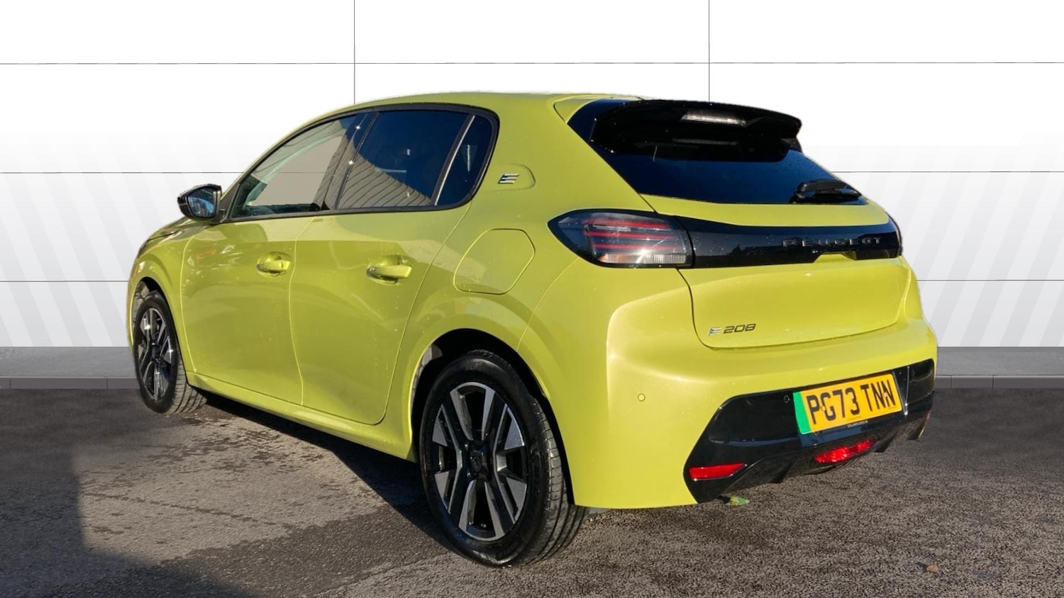 Used Peugeot 208 2024 for sale - 76696914: Photo 2