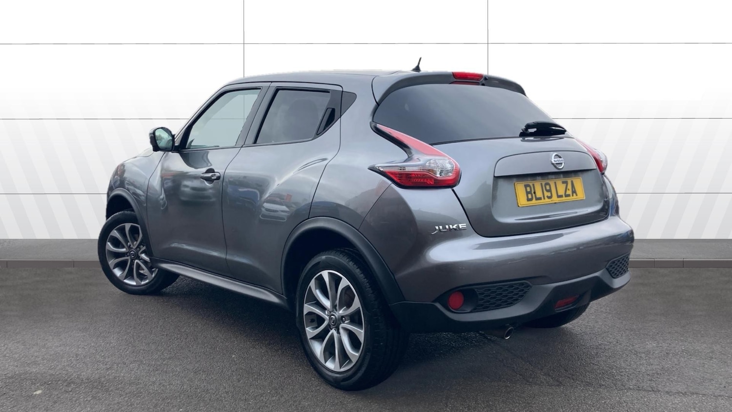 Used Nissan Juke 2019 for sale - 76722728: Photo 2