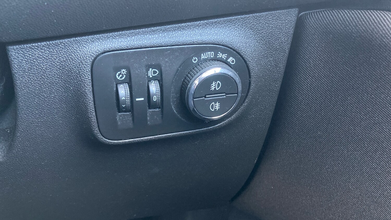 Used Vauxhall Corsa 2018 for sale - 77691484: Photo 23