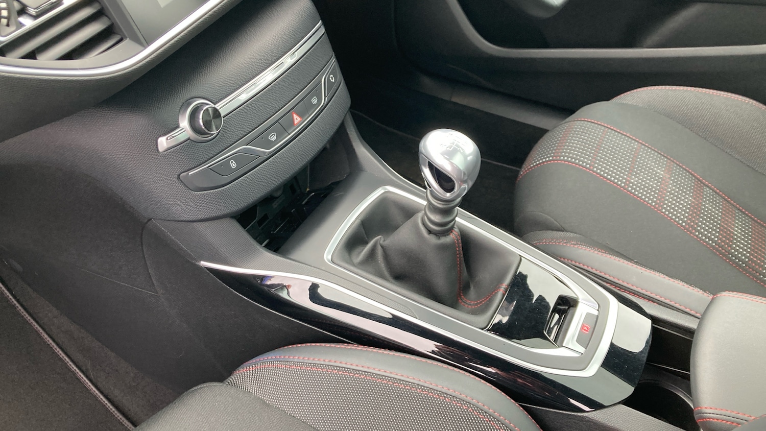 Used Peugeot 308 2019 for sale - 77845165: Photo 13