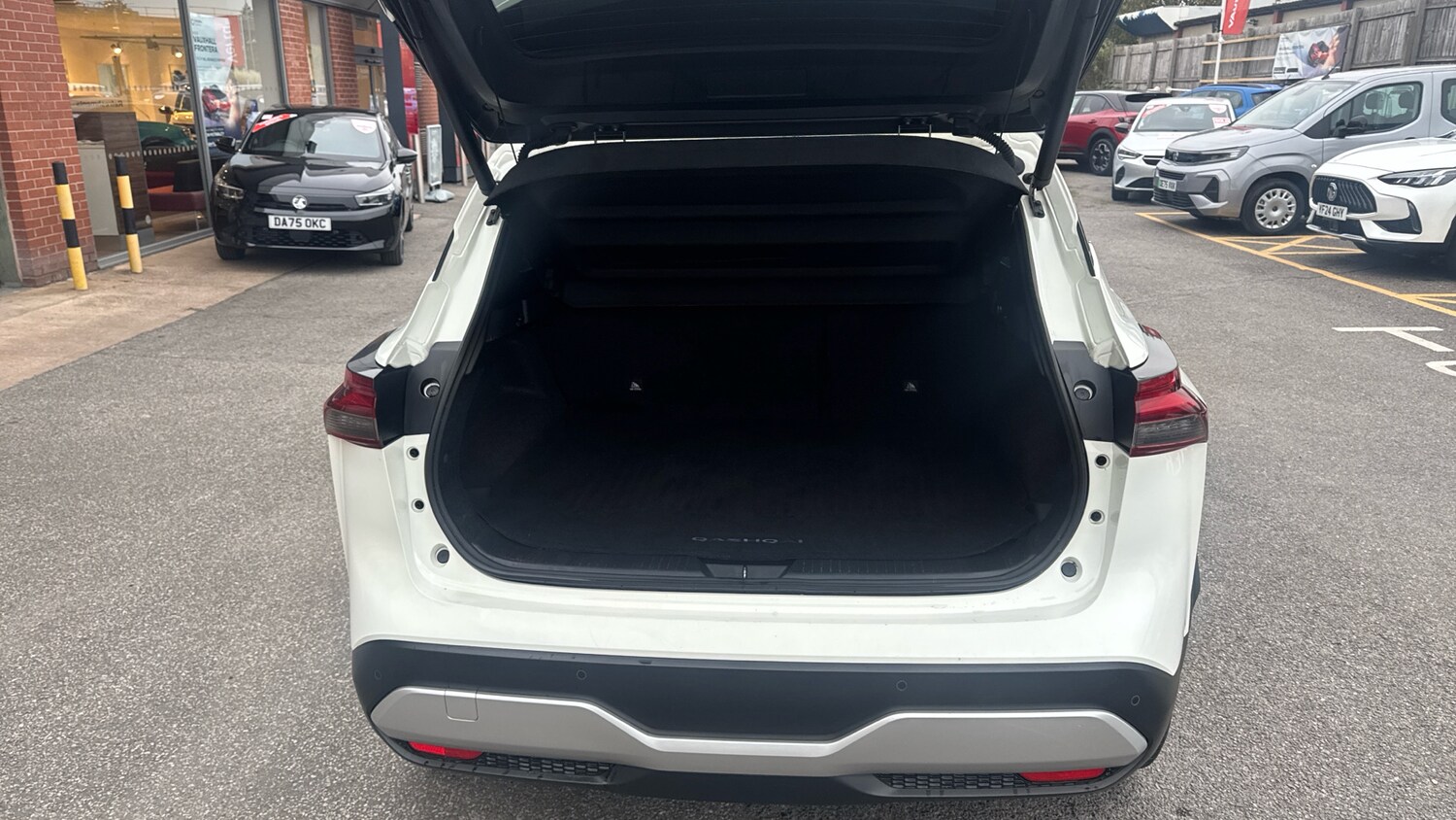 Used Nissan Qashqai 2021 for sale - 76287843: Photo 4