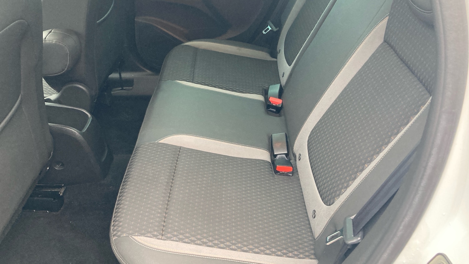 Used Vauxhall Crossland X 2018 for sale - 77883849: Photo 16