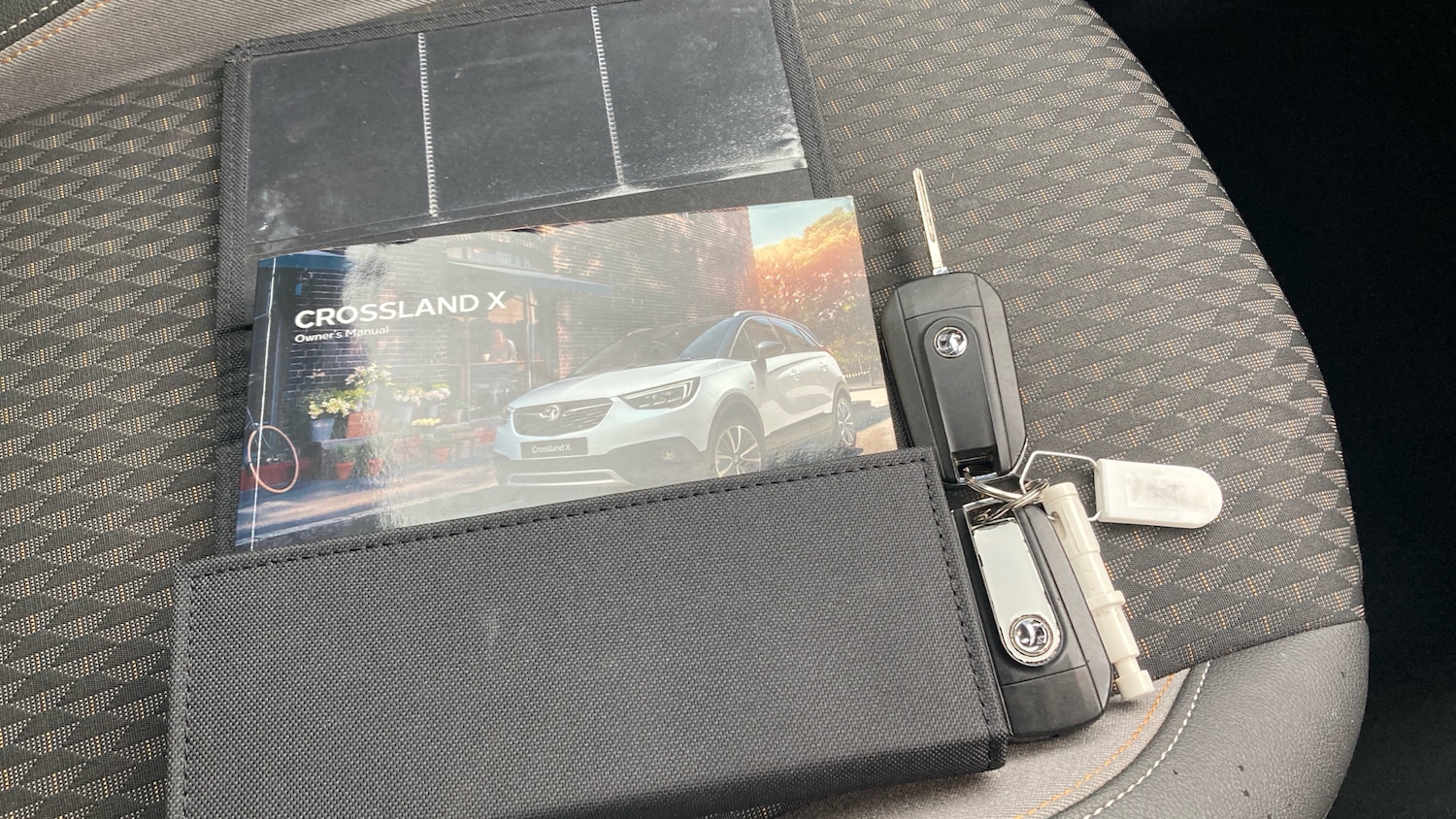 Used Vauxhall Crossland X 2018 for sale - 77883849: Photo 19