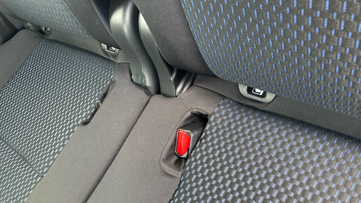 Used Suzuki Ignis 2024 for sale - 76366226: Photo 17