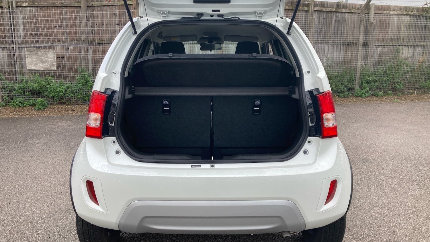 Used Suzuki Ignis 2024 for sale - 76366226: Photo 4