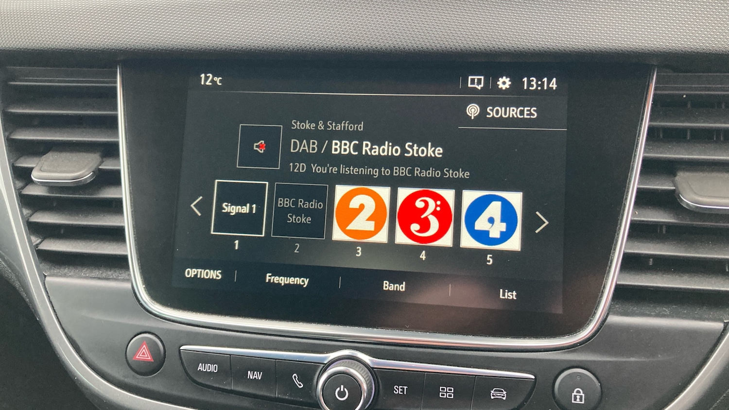 Used Vauxhall Crossland 2022 for sale - 76818733: Photo 12