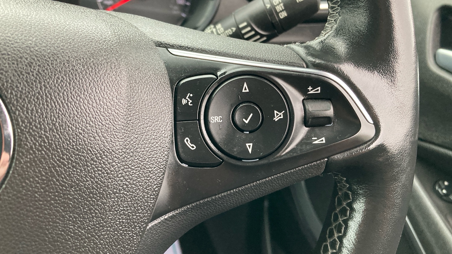 Used Vauxhall Crossland 2022 for sale - 76818733: Photo 22