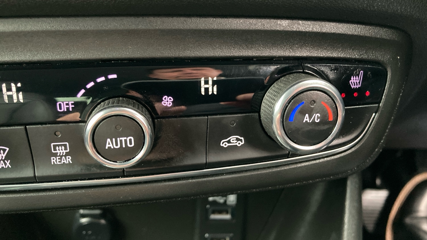 Used Vauxhall Crossland 2022 for sale - 76818733: Photo 29