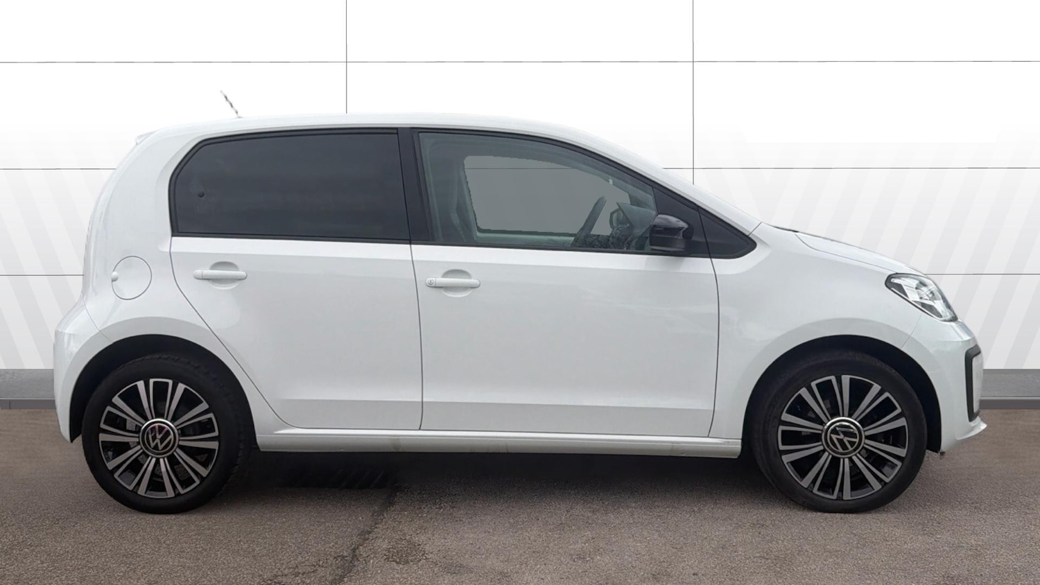 Used Volkswagen up! 2023 for sale - 77883841: Photo 5