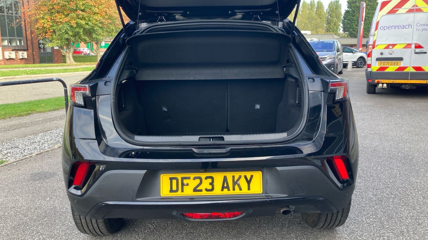 Used Vauxhall Mokka 2023 for sale - 76252586: Photo 4