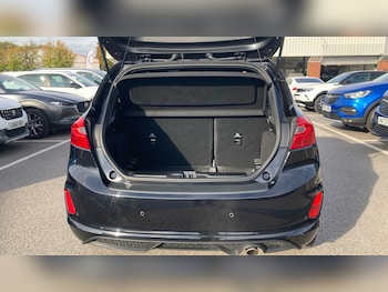Used Ford Fiesta 2019 for sale - 76287842: Photo 4