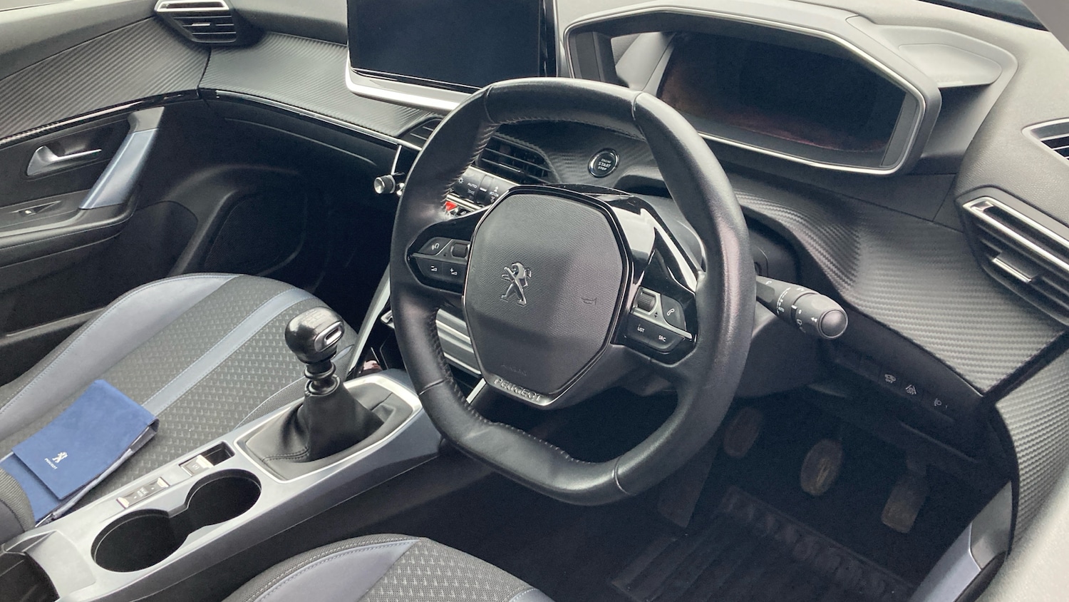 Used Peugeot 2008 2021 for sale - 76508030: Photo 11