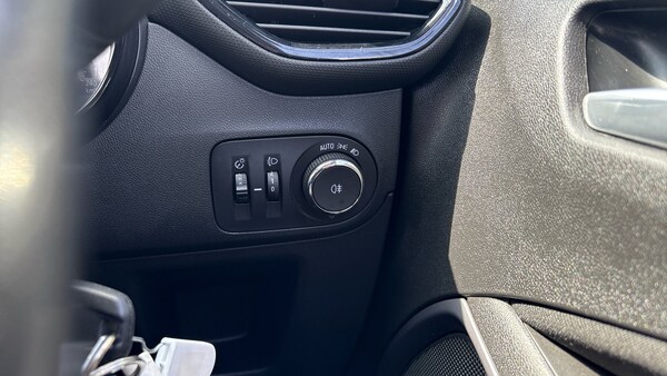 Used Vauxhall Crossland 2022 for sale - 75661807: Photo 23