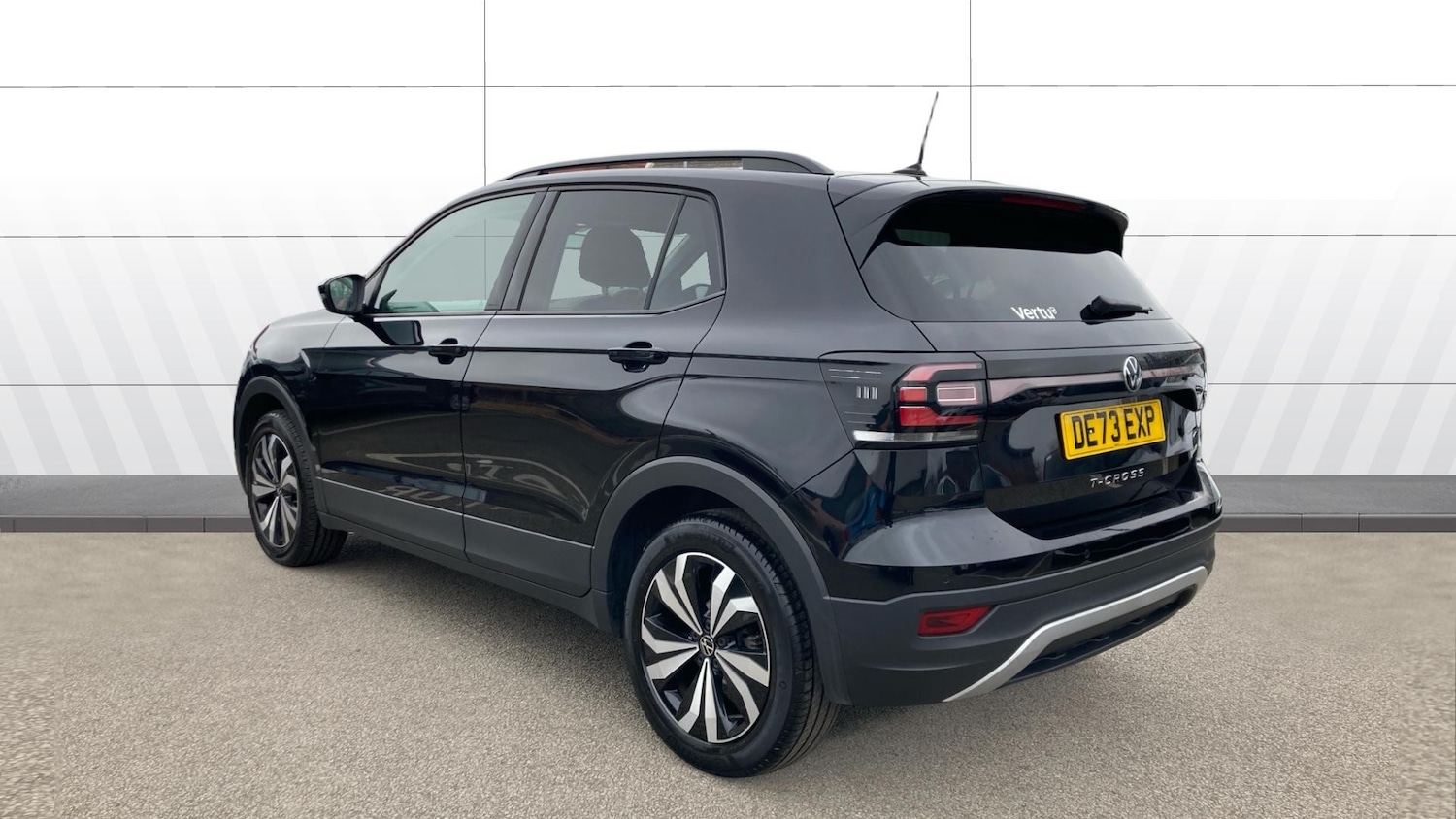 Used Volkswagen T-Cross 2023 for sale - 77434559: Photo 2