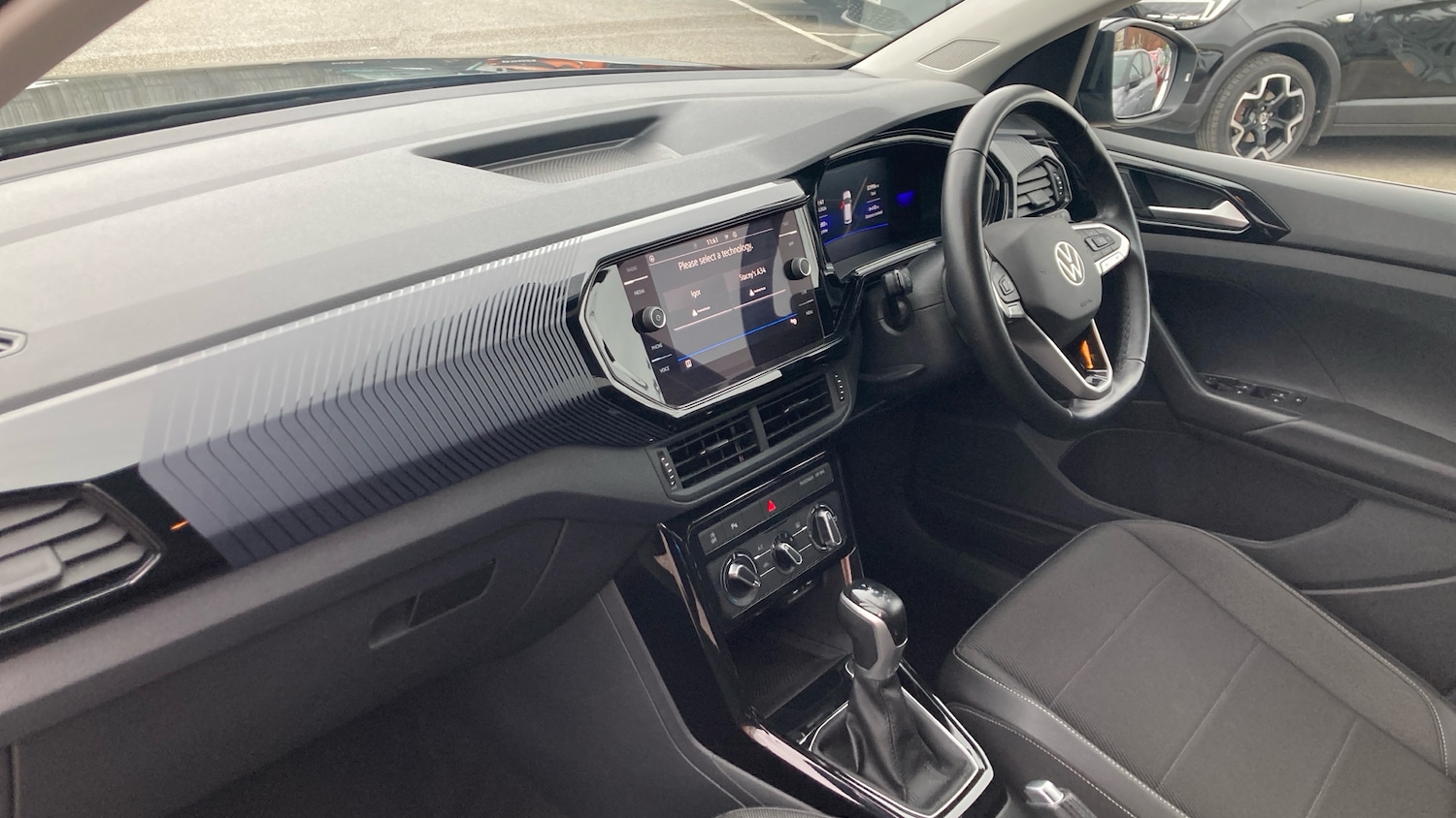 Used Volkswagen T-Cross 2023 for sale - 77434559: Photo 9