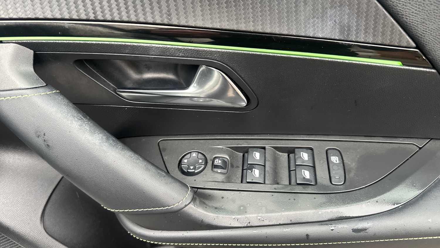 Used Peugeot 2008 2022 for sale - 77283676: Photo 39