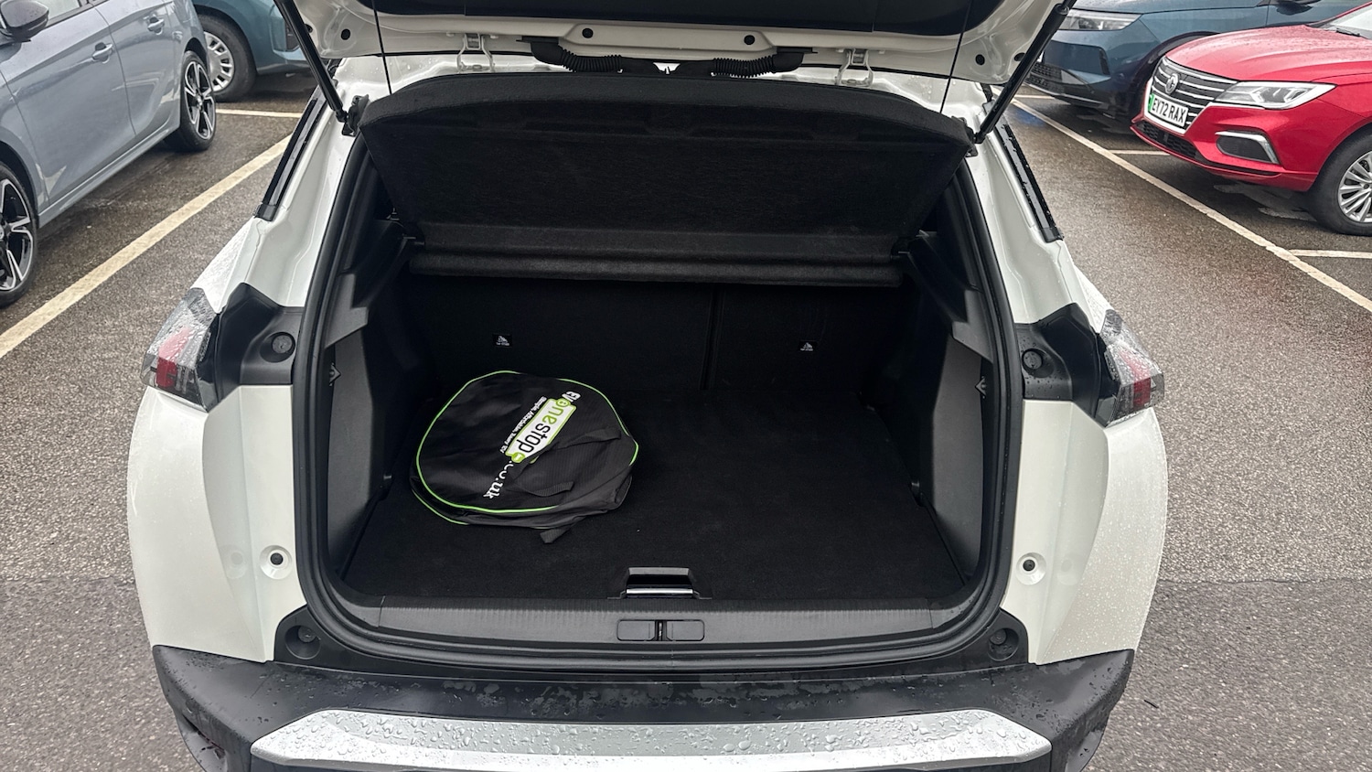 Used Peugeot 2008 2022 for sale - 77283676: Photo 4