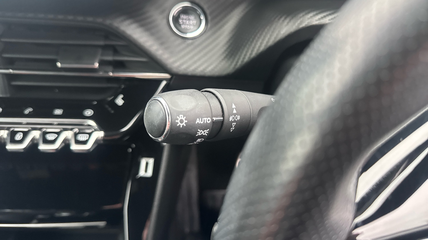 Used Peugeot 2008 2022 for sale - 77283676: Photo 46