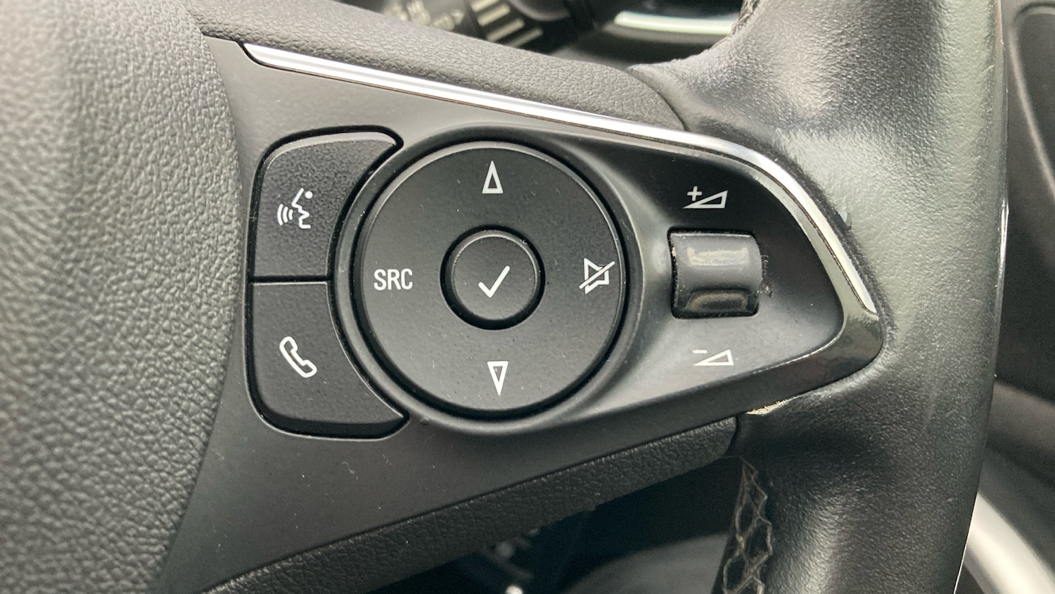 Used Vauxhall Grandland X 2018 for sale - 76922378: Photo 31